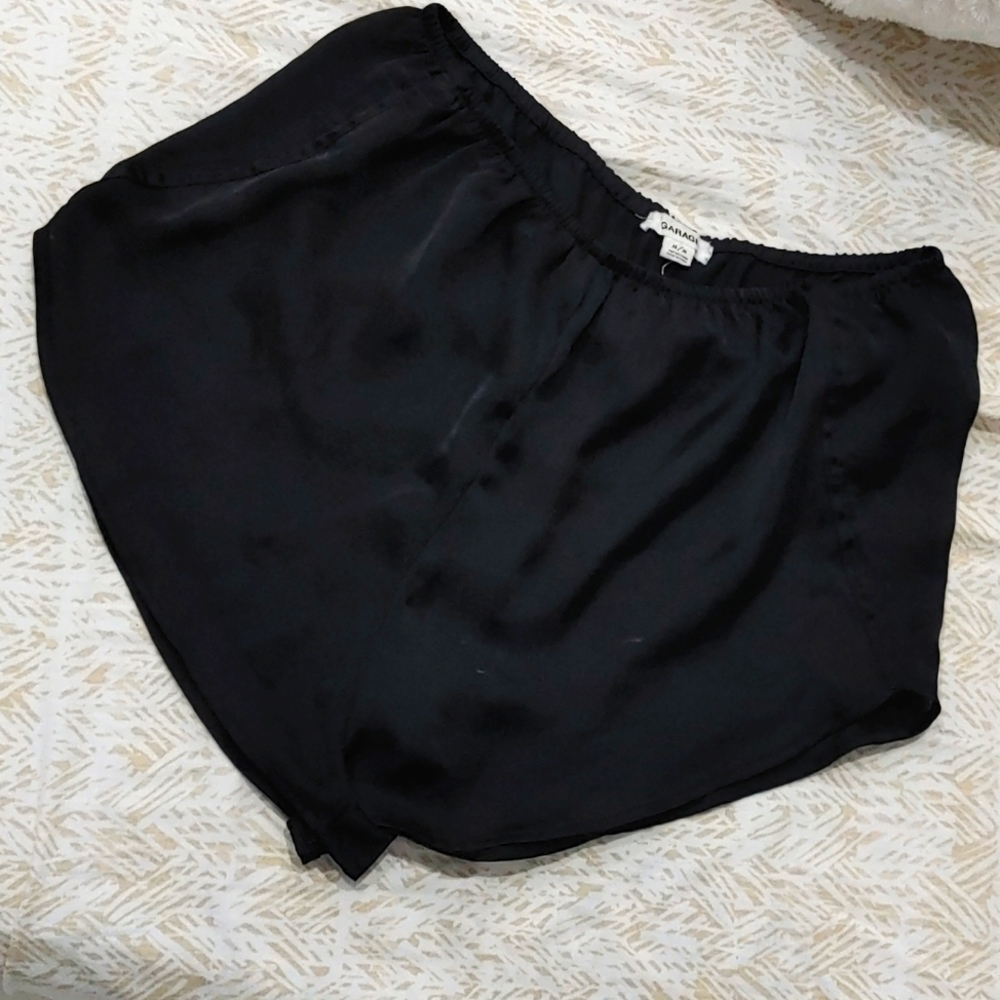 Garage silk shorts